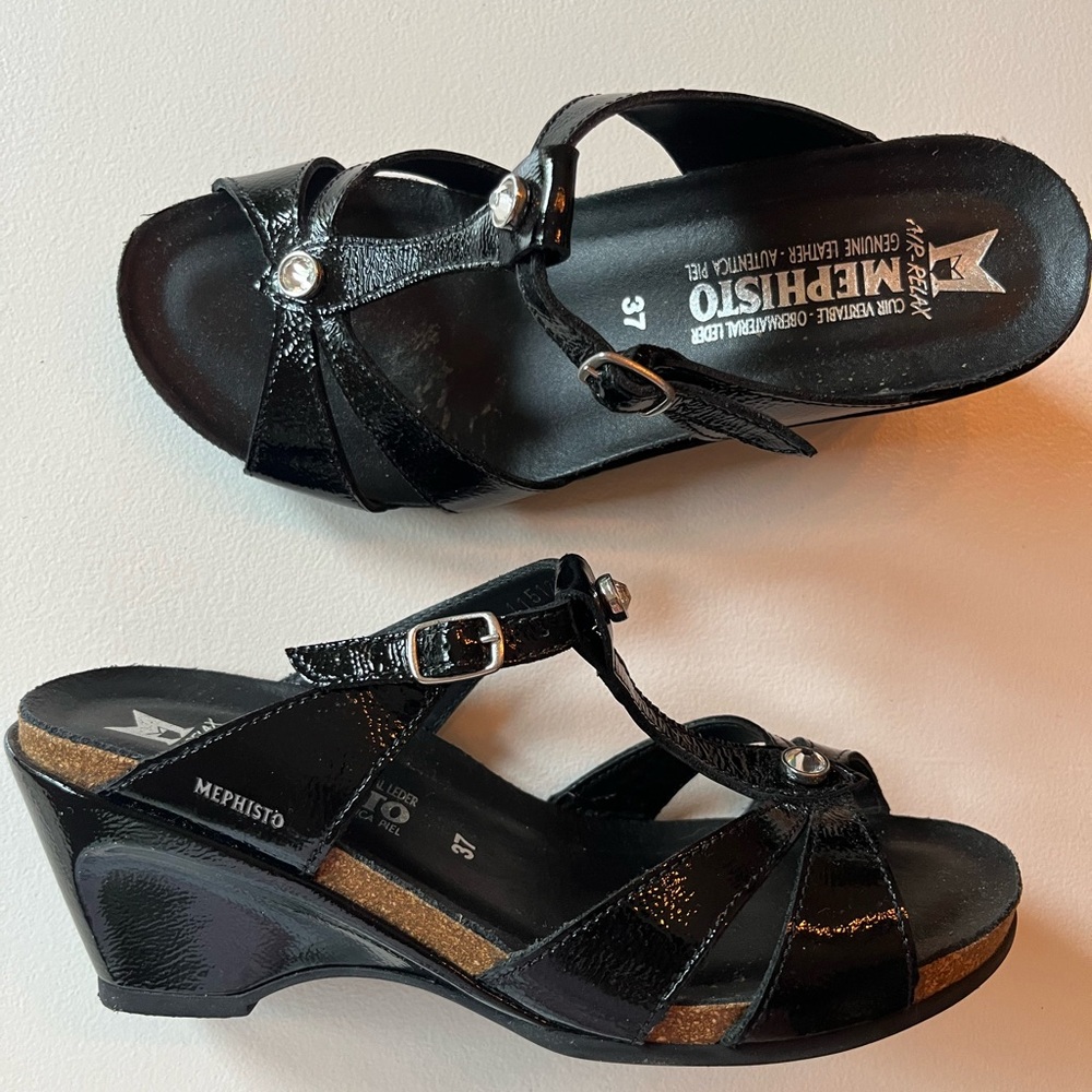 Mephisto Shiny Black Women's Sandals
